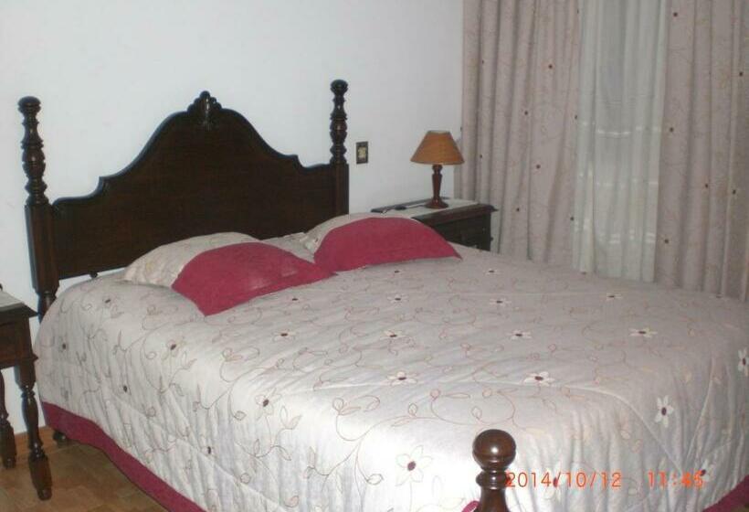 חדר משפחתי, Capitolio