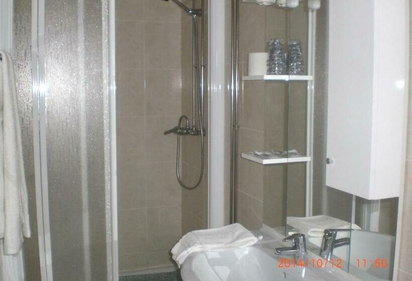 חדר סטנדרט, Capitolio