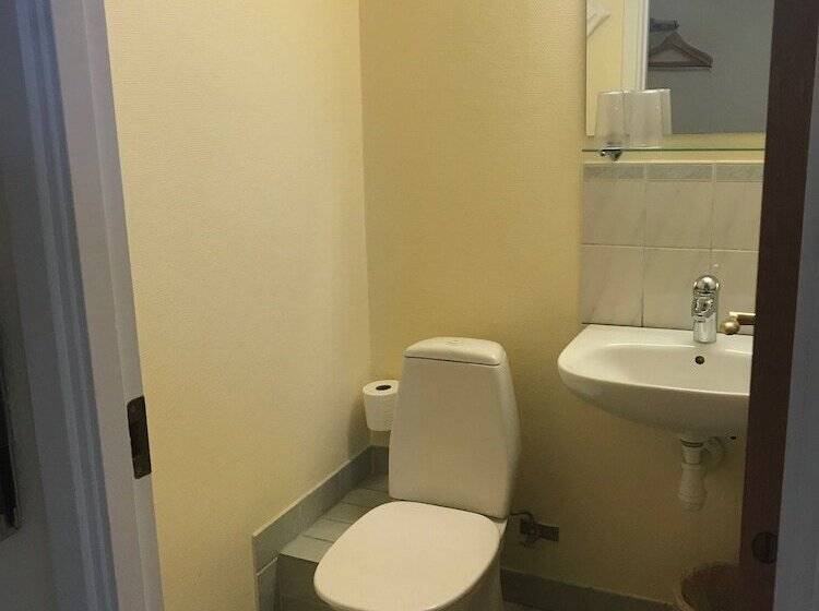 Номер Стандарт Индивидуальный, Chaplin