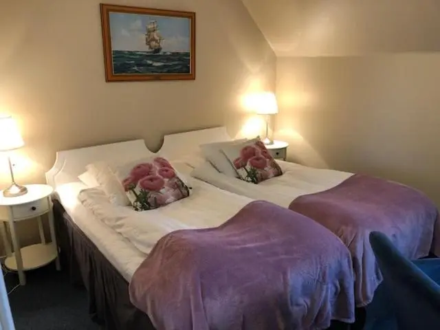 Economy Zimmer, L Turistgården I Simrishamn