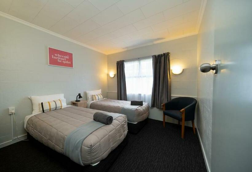 Апартаменты 1 Спальня, Kensington Motel