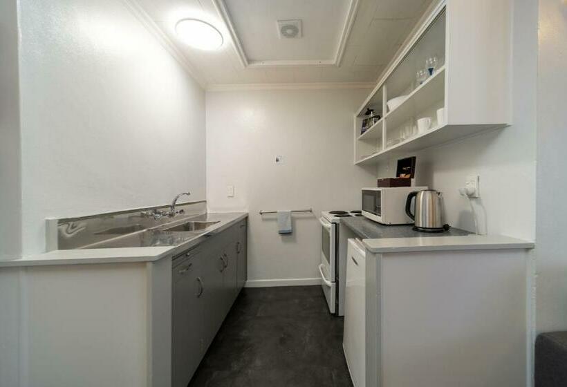 １ベッドルームアパートメント, Kensington Motel