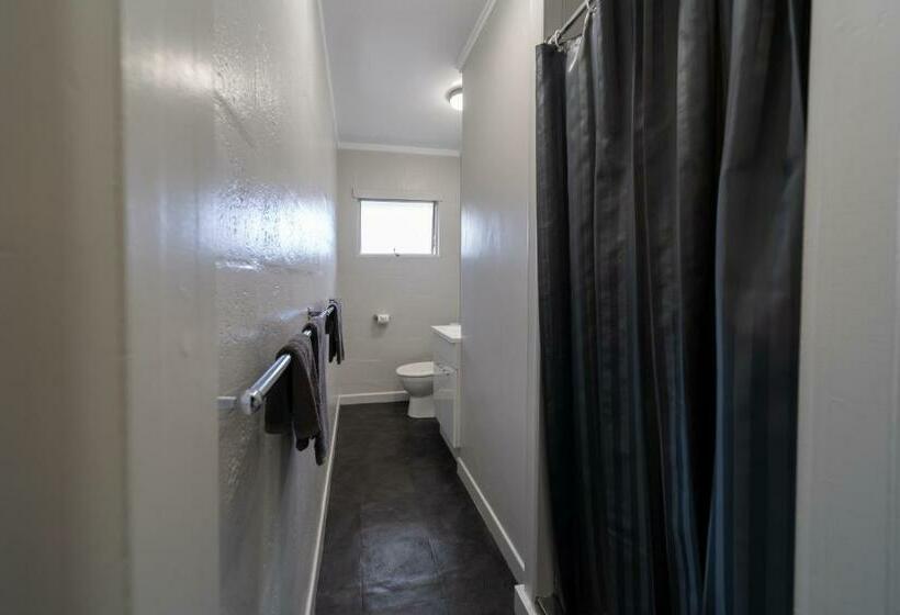 １ベッドルームアパートメント, Kensington Motel