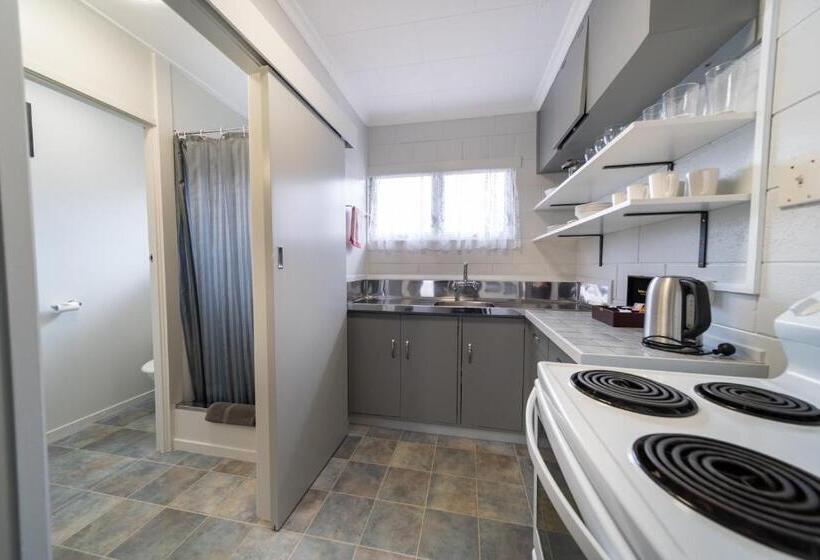 ２ベッドルームアパートメント, Kensington Motel