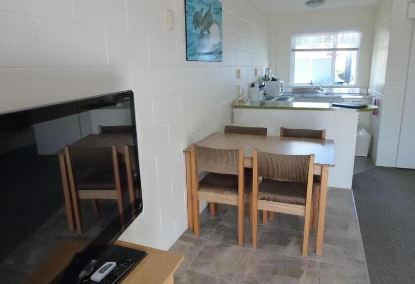 침실 2개 아파트, Mana Nui Motel