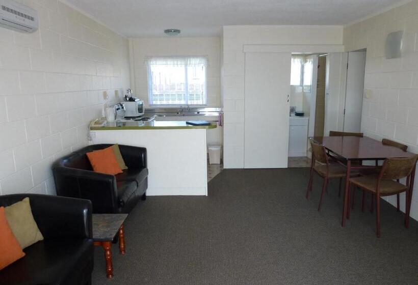 침실 2개 아파트, Mana Nui Motel