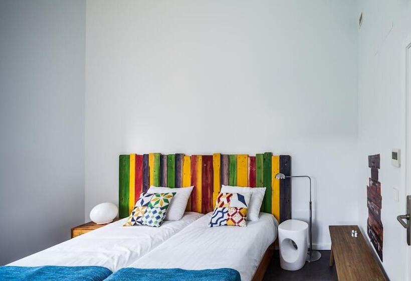 اتاق استاندارد با سرویس بهداشتی مشترک, Moon Hill By Joivy