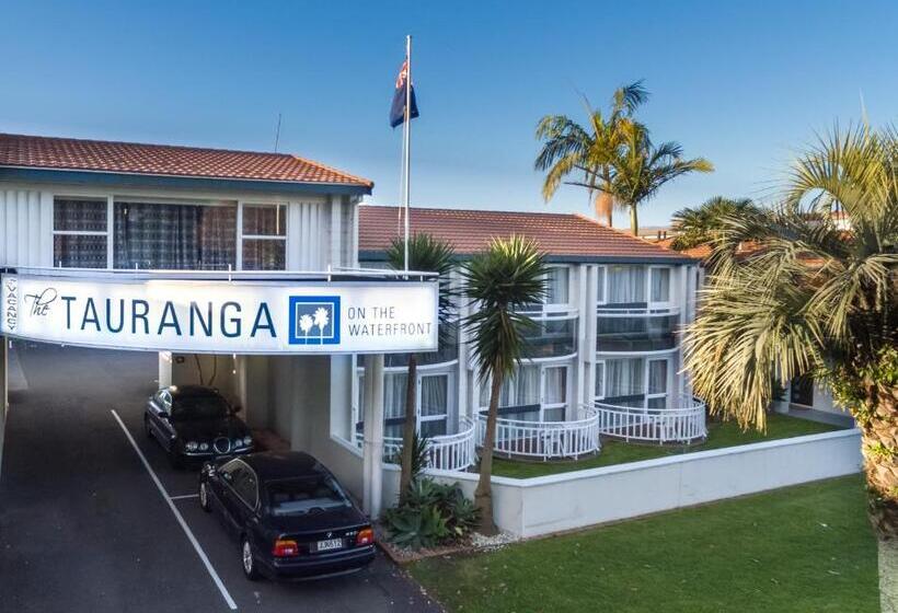 クイーンベッドのスタンダードスタジオ, The Tauranga On The Waterfront