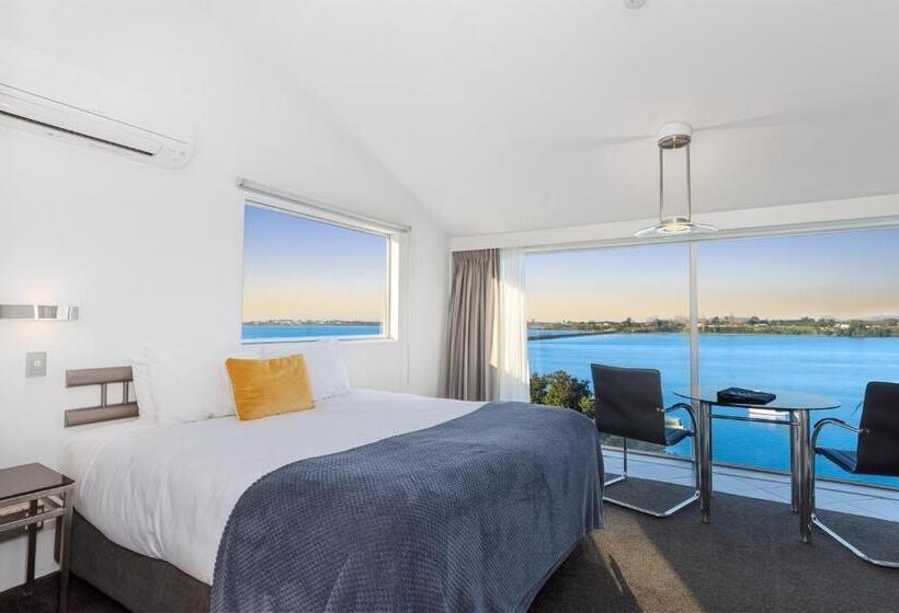 이그제큐티브 스위트 킹침대, The Tauranga On The Waterfront