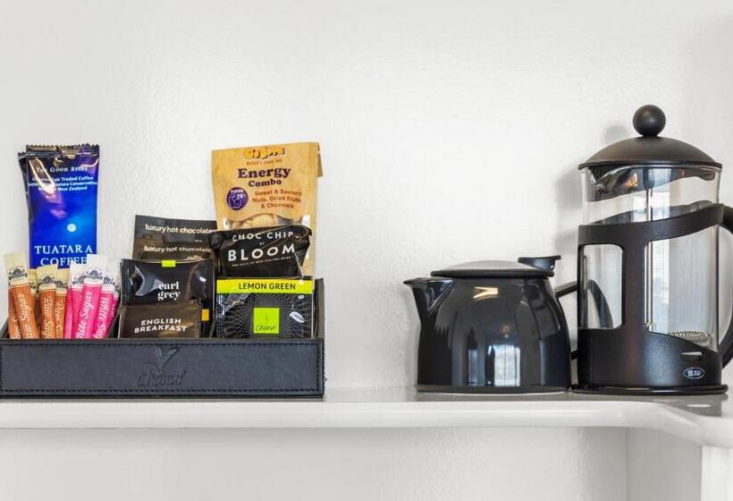 プレミアムスタジオ, The Tauranga On The Waterfront