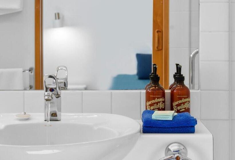 ファミリーステューディオ, The Tauranga On The Waterfront