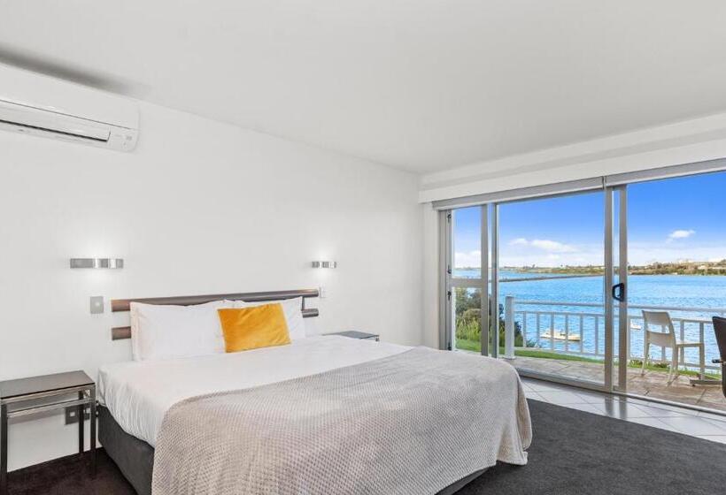 プレミアムスタジオ, The Tauranga On The Waterfront