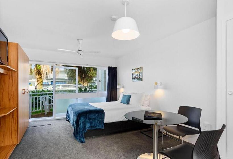 クイーンベッドのスタンダードスタジオ, The Tauranga On The Waterfront