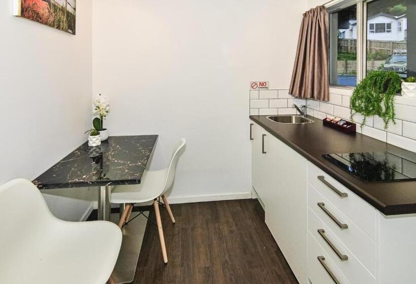 Standard-huone, Newlands Court Motel