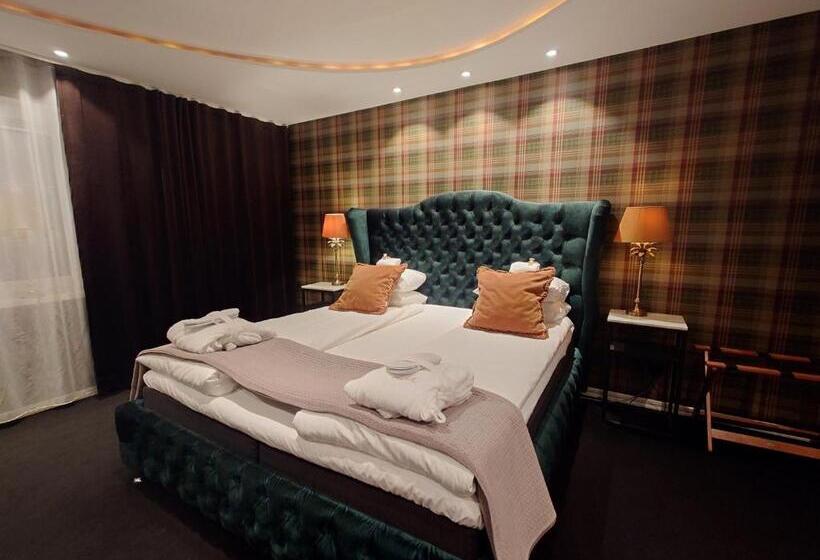 סוויטת ג'וניור, Palace Hotell