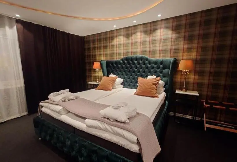 ジュニアスイート, Palace Hotell