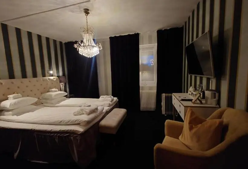 エコノミールーム, Palace Hotell