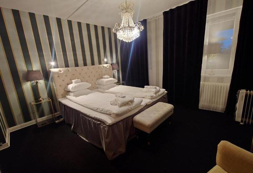 חדר אקונומי, Palace Hotell