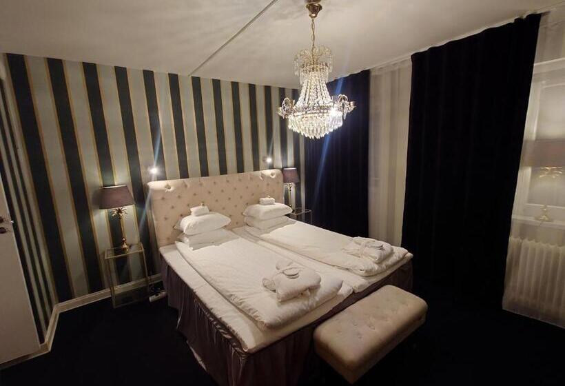 חדר אקונומי, Palace Hotell