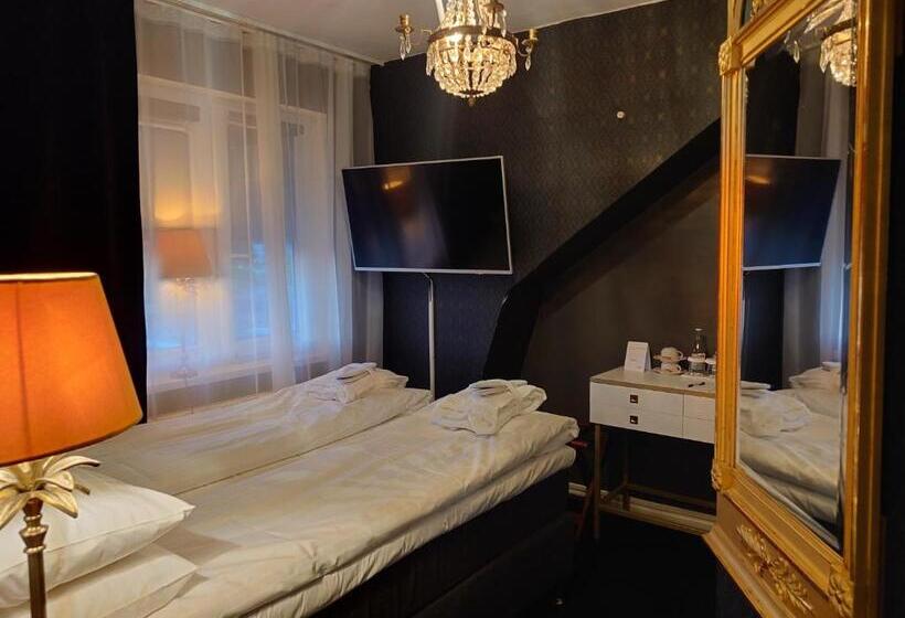 חדר בסיסי, Palace Hotell