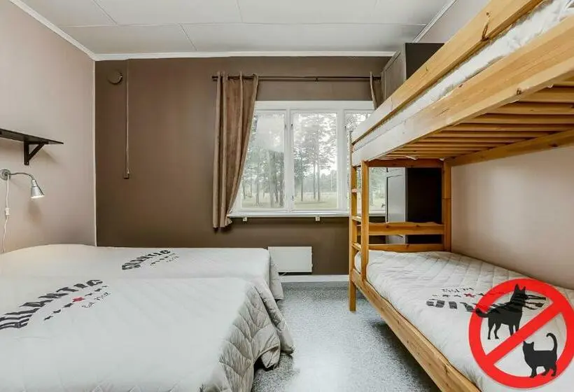 Perhehuone, Stf Hostel Lärbro/grannen