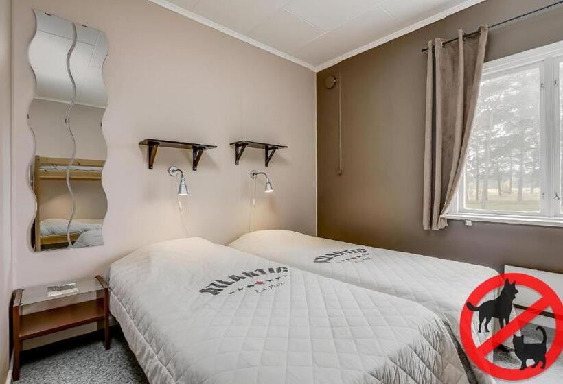 Номер Стандарт, Stf Hostel Lärbro/grannen