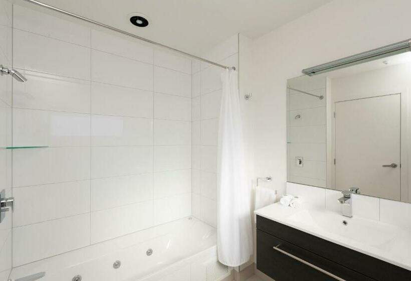 استودیوی استاندارد, The Dawson Motel