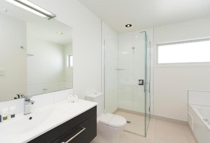 آپارتمان 2 خوابه, The Dawson Motel