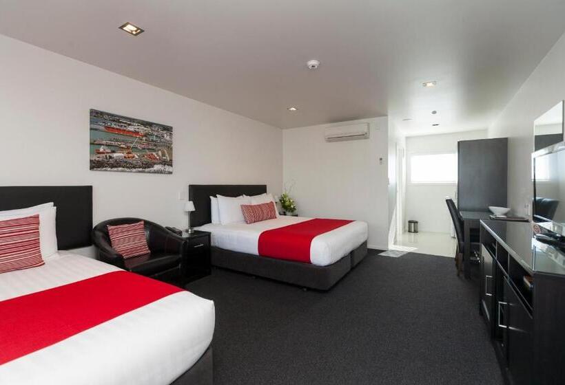 اتاق استاندارد, The Dawson Motel