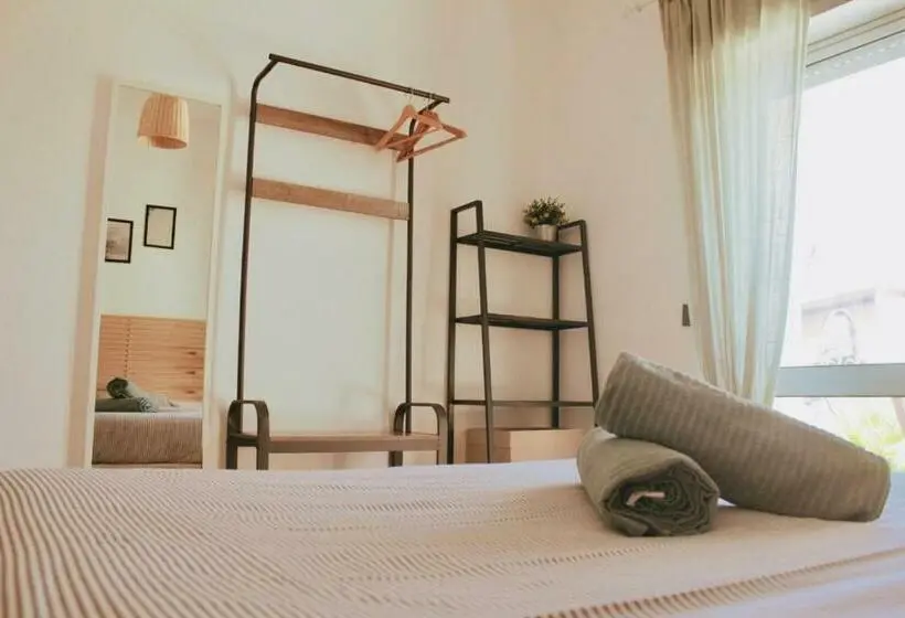 テラス付きスタンダードルーム, The Lighthouse Hostel