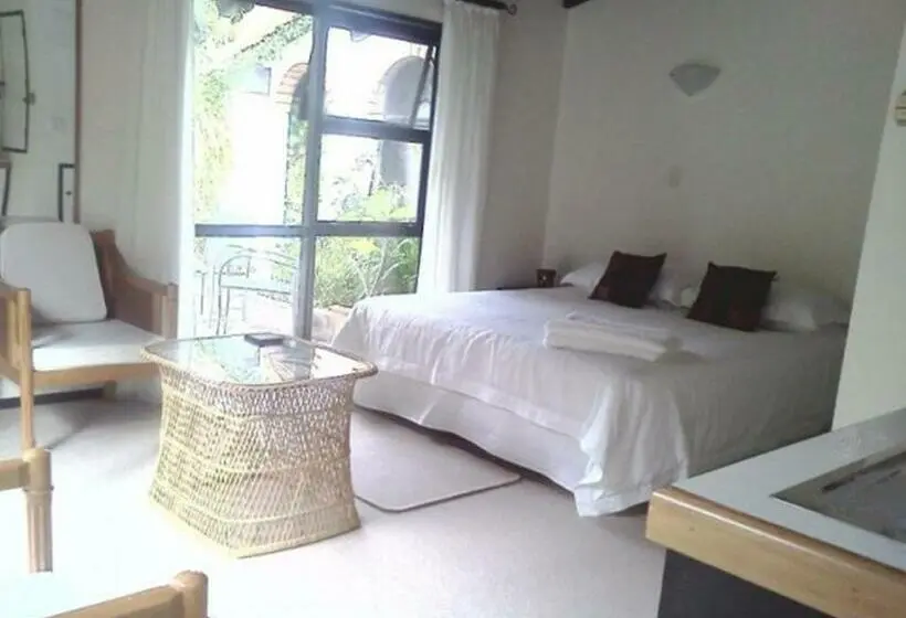 Huoneisto 2 Makuuhuonetta, Waters Edge B&b