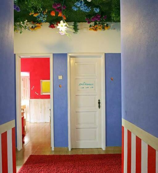 اتاق استاندارد با سرویس بهداشتی مشترک, Chill In Ericeira Surf House