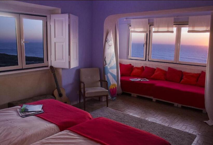 اتاق سوپریور با چشمانداز دریا, Chill In Ericeira Surf House