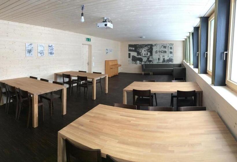 标准单人间, Nova Casa Spinatscha Sedrun