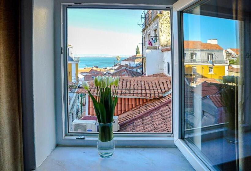 اتاق استاندارد با چشمانداز دریا, Santa Luzia B&b  Horigem