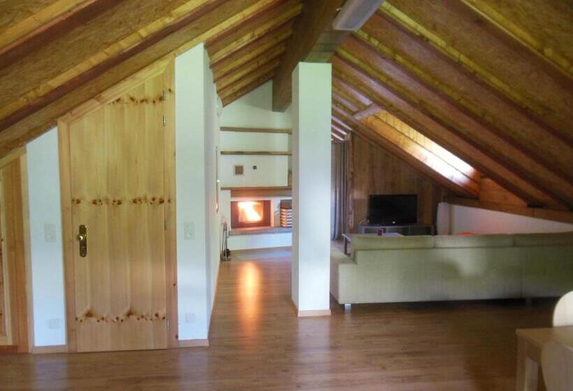 דירת פנטהאוז 1 חדרי שינה, B&b Casa Moni