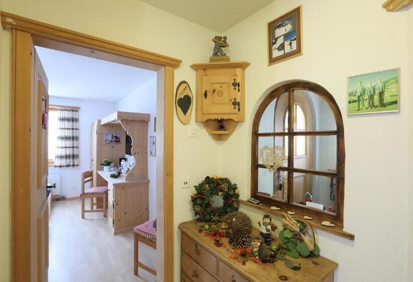 Standard room with outdoor bath, B&b Stiffler Huus