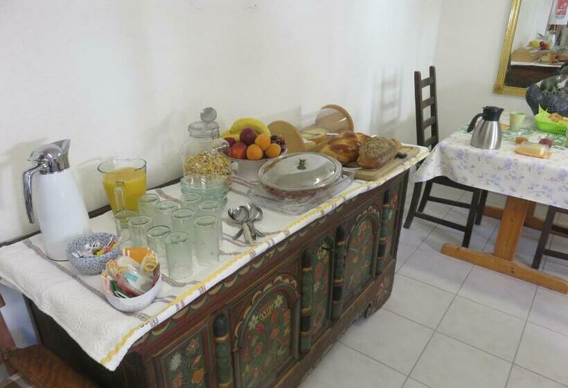 חדר סטודיו סטנדרד, Bnb Erlach