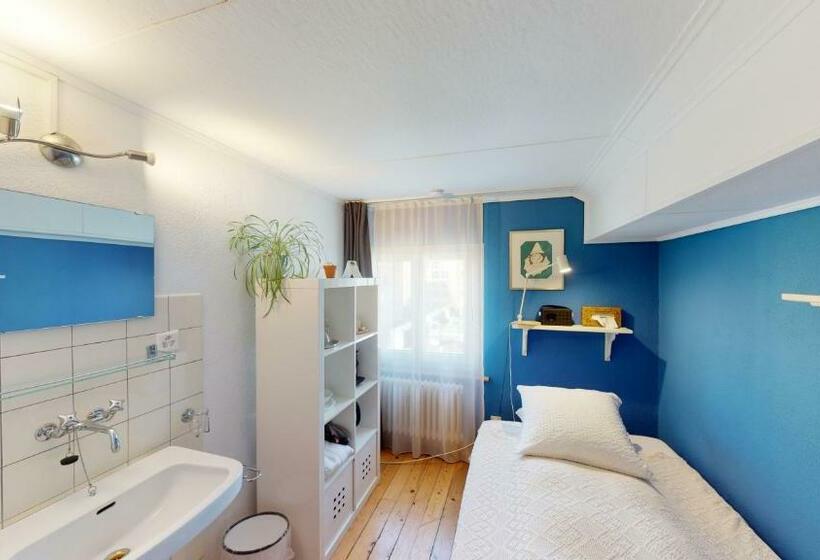 标准单人间共用浴室, Bnb Haus Weibel