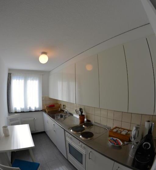 带共用浴室的标准房间, Bnb Haus Weibel