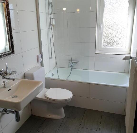 발코니가 있는 2 베드룸 아파트, Bnb Haus Weibel