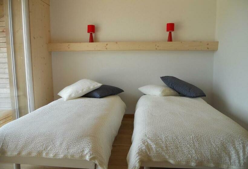 バルコニー付きスタンダードルーム, Gîte Chez Toinette