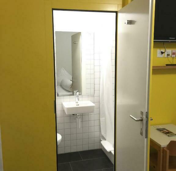 Номер Стандарт, Bed Bike And Breakfast Olten