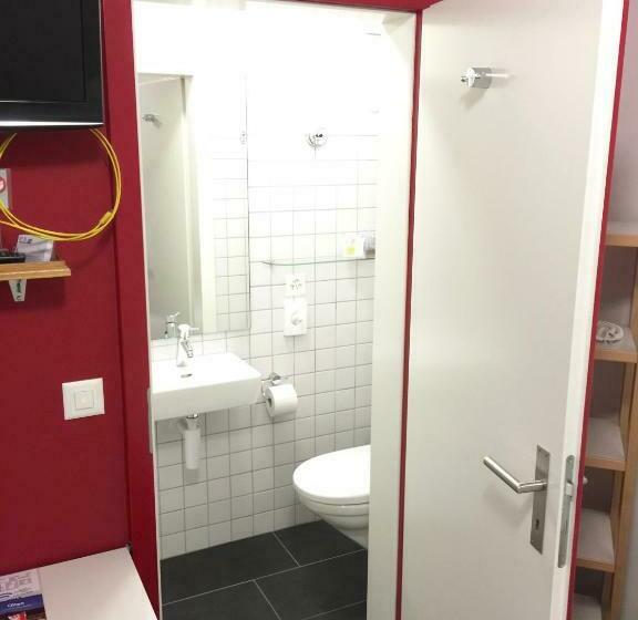 חדר אקונומי, Bed Bike And Breakfast Olten