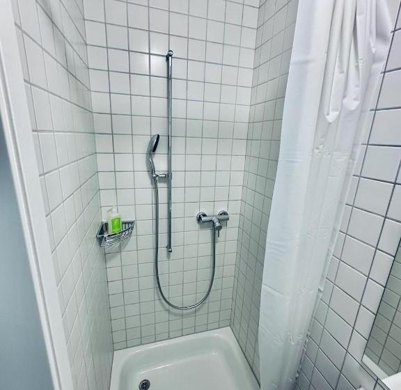 Номер Стандарт, Bed Bike And Breakfast Olten