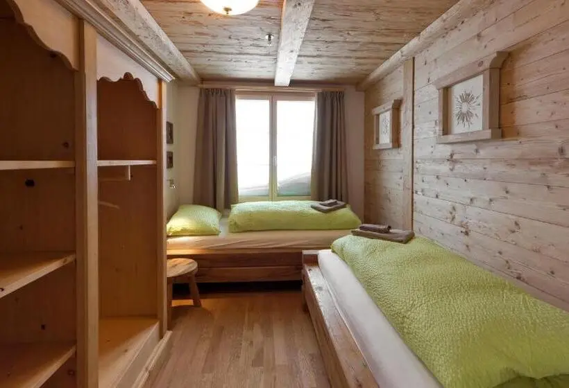 Standard Viiden Hengen Huone, Bärghuis Jochpass Alpine Hideaway 2222müm