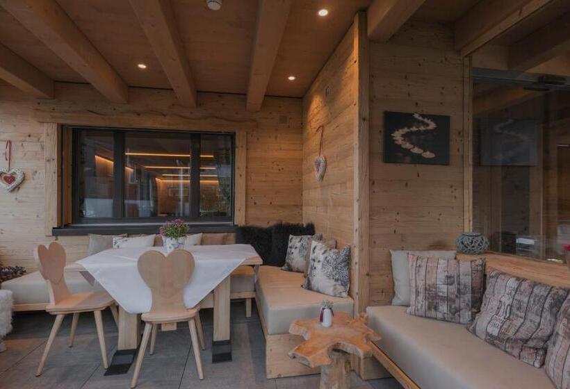 اتاق استاندارد با بالکن, Caschu Alp Boutique Design Hotel Stoos   Adults Only