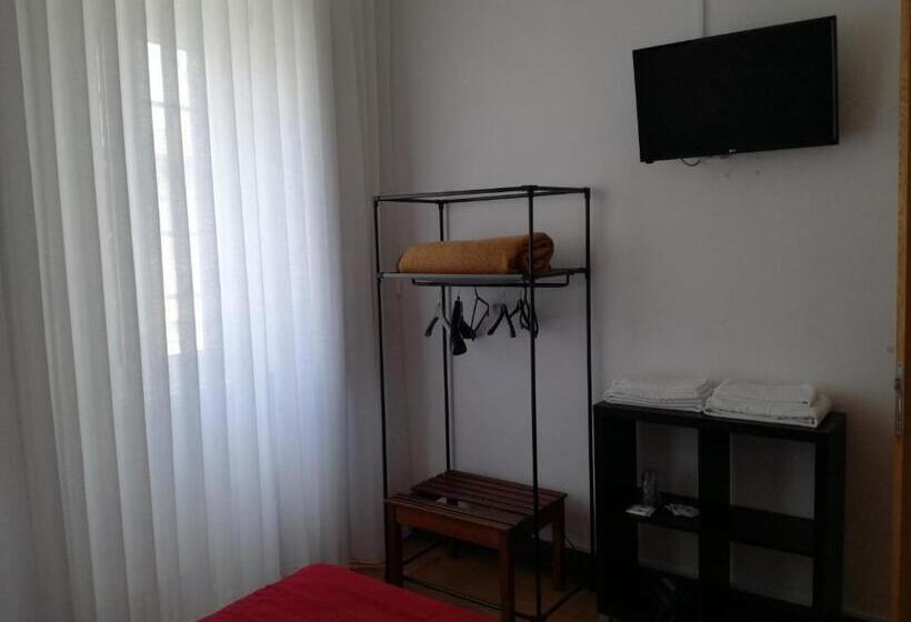 غرفة قياسية حمام مشترك, Hospedaria 5 Bicas