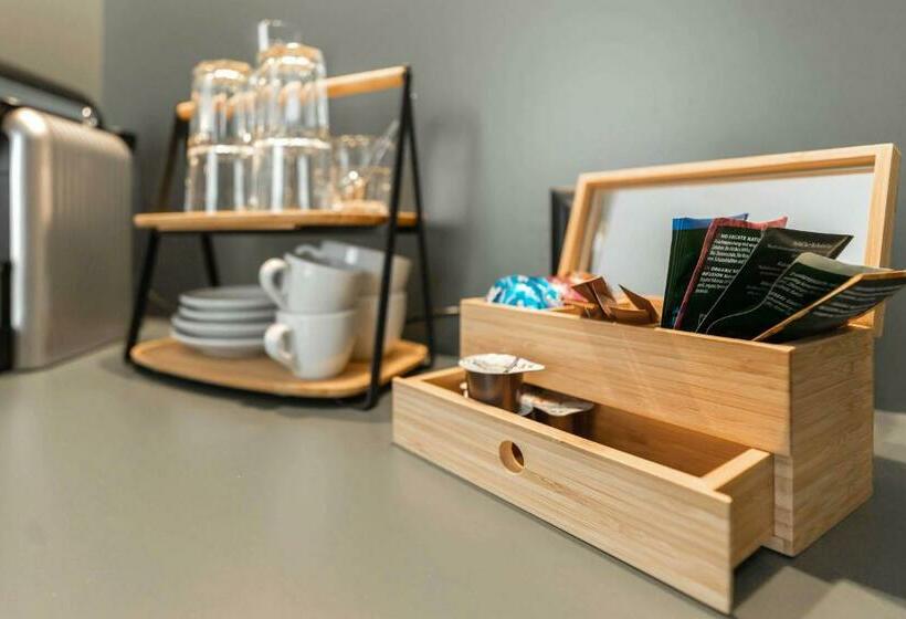 标准间, Alpenclub