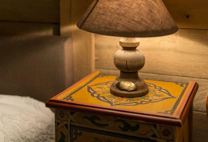 标准间, Alpenclub